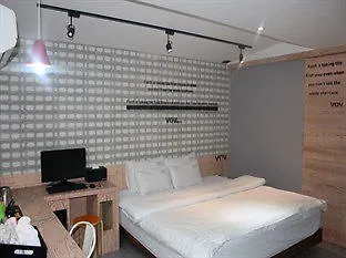 Ariel Motel 2*