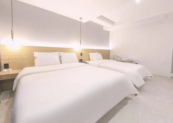 Motel Ariel 2*